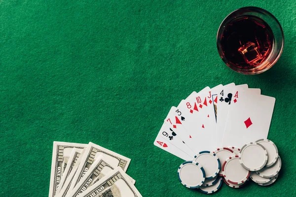 Aplikasi mobile plymods menampilkan permainan slot dan kasino langsung